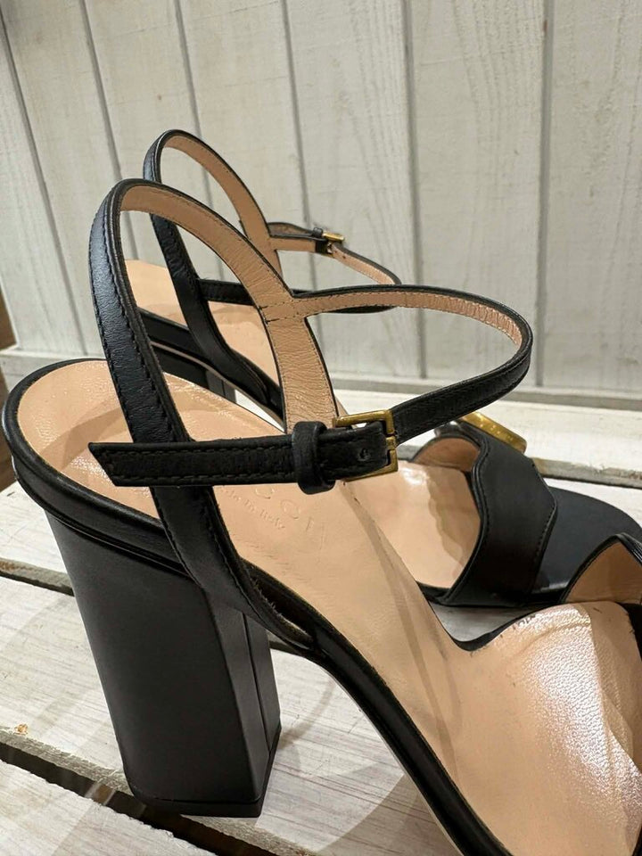 Gucci Double G Logo Leather Sandals - Size 36