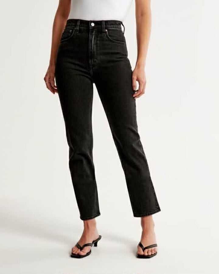 Abercrombie & Fitch The 90s Relaxed Ultra High Rise Jean - Size 4