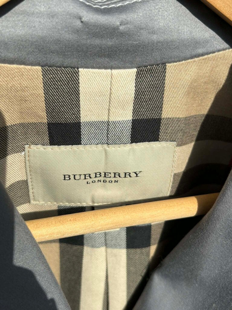 Burberry Fit & Flare Contrast Stitching Blazer - Size 6