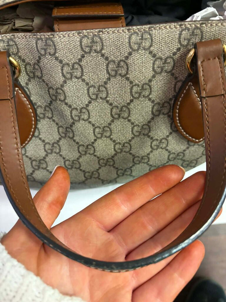 Gucci GG Supreme Monogram Soft Medium Crossbody Tote