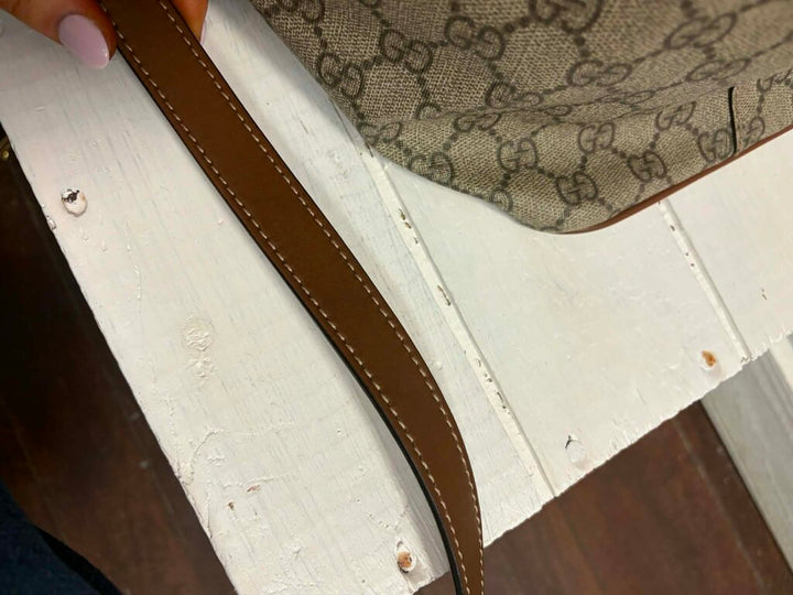 Gucci GG Supreme Monogram Soft Medium Crossbody Tote