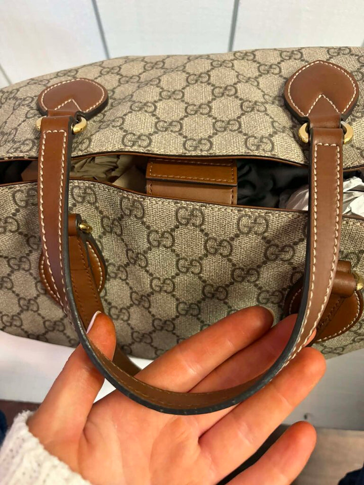 Gucci GG Supreme Monogram Soft Medium Crossbody Tote