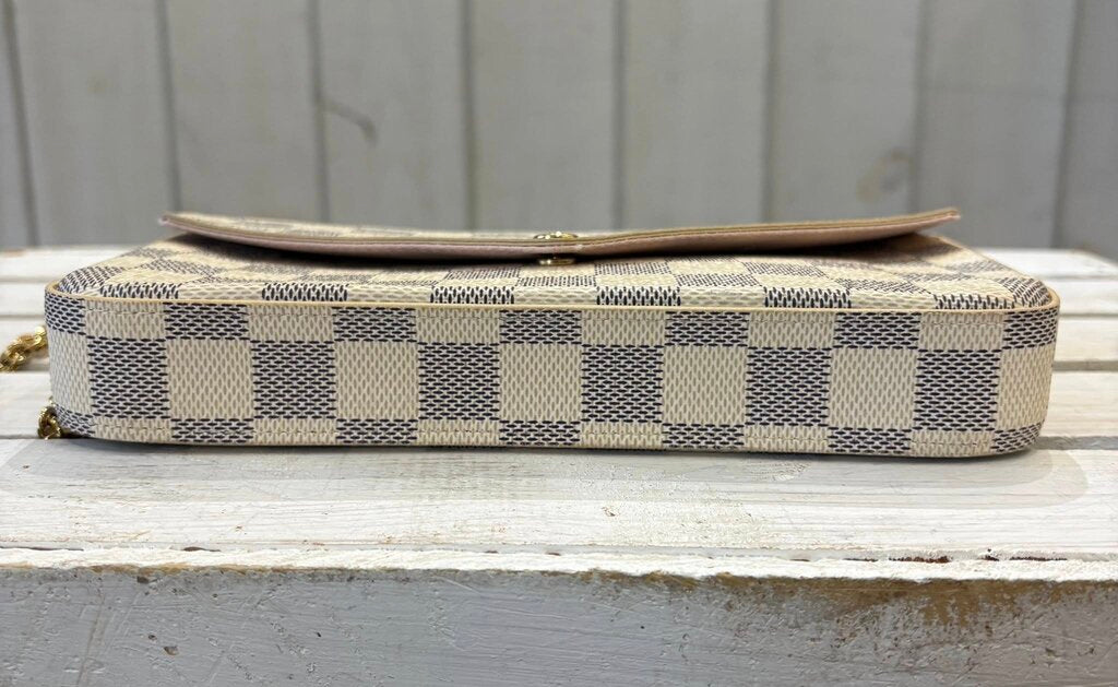 Louis Vuitton Damier Azur Pochette Felicie