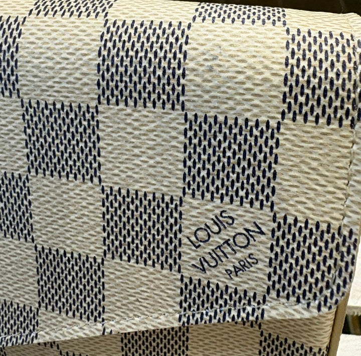 Louis Vuitton Damier Azur Pochette Felicie