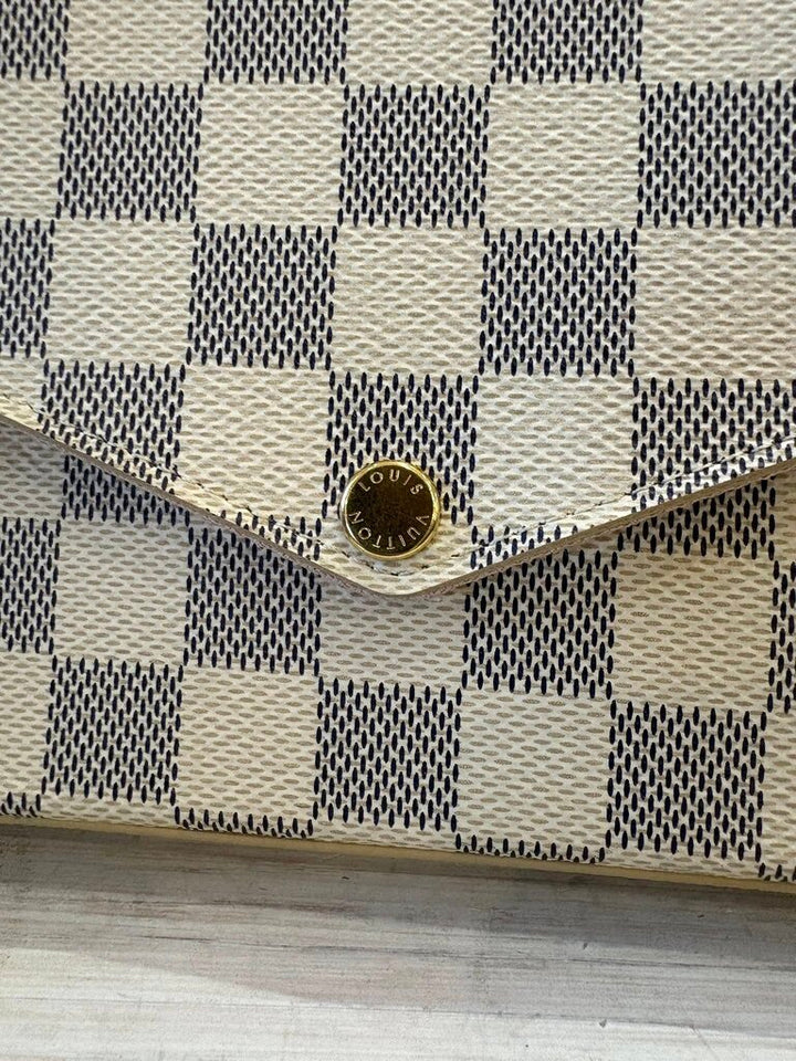 Louis Vuitton Damier Azur Pochette Felicie