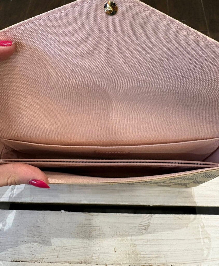 Louis Vuitton Damier Azur Pochette Felicie