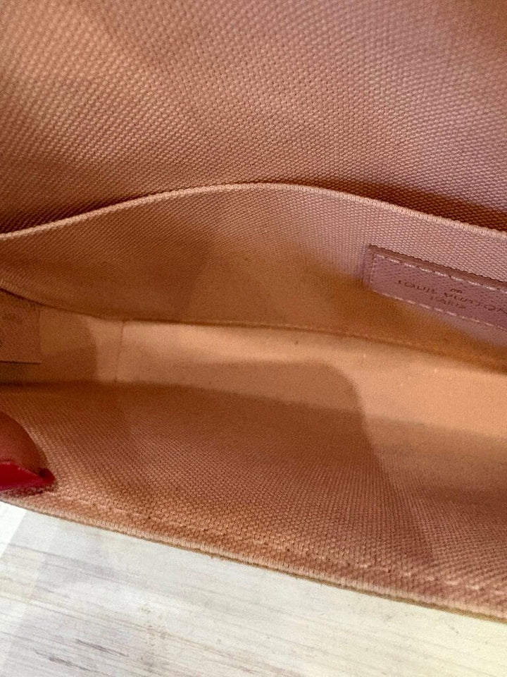 Louis Vuitton Damier Azur Pochette Felicie