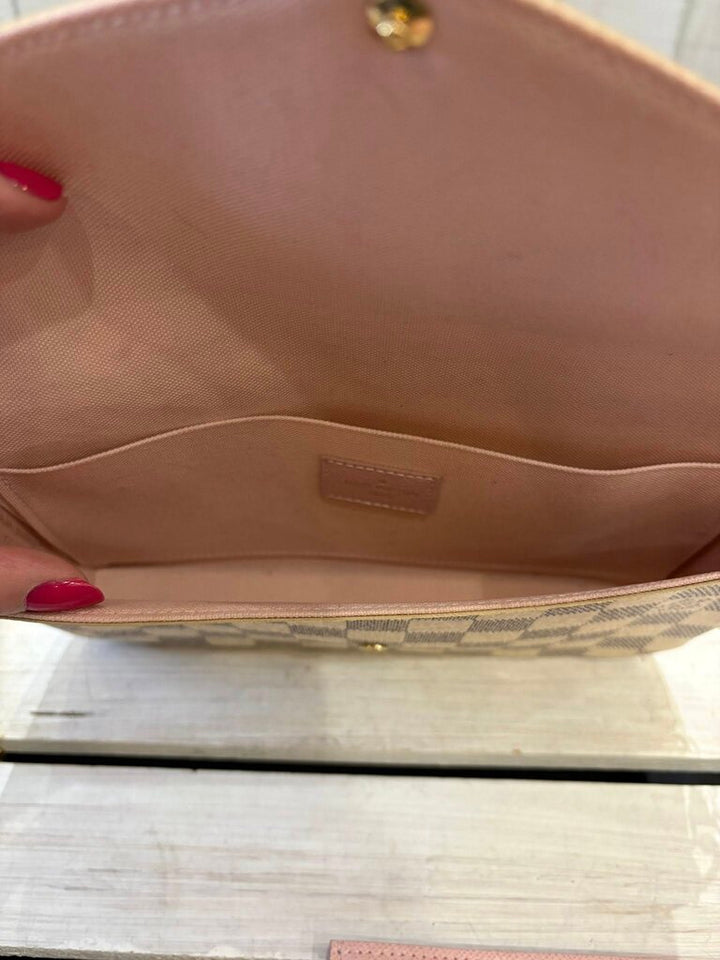 Louis Vuitton Damier Azur Pochette Felicie