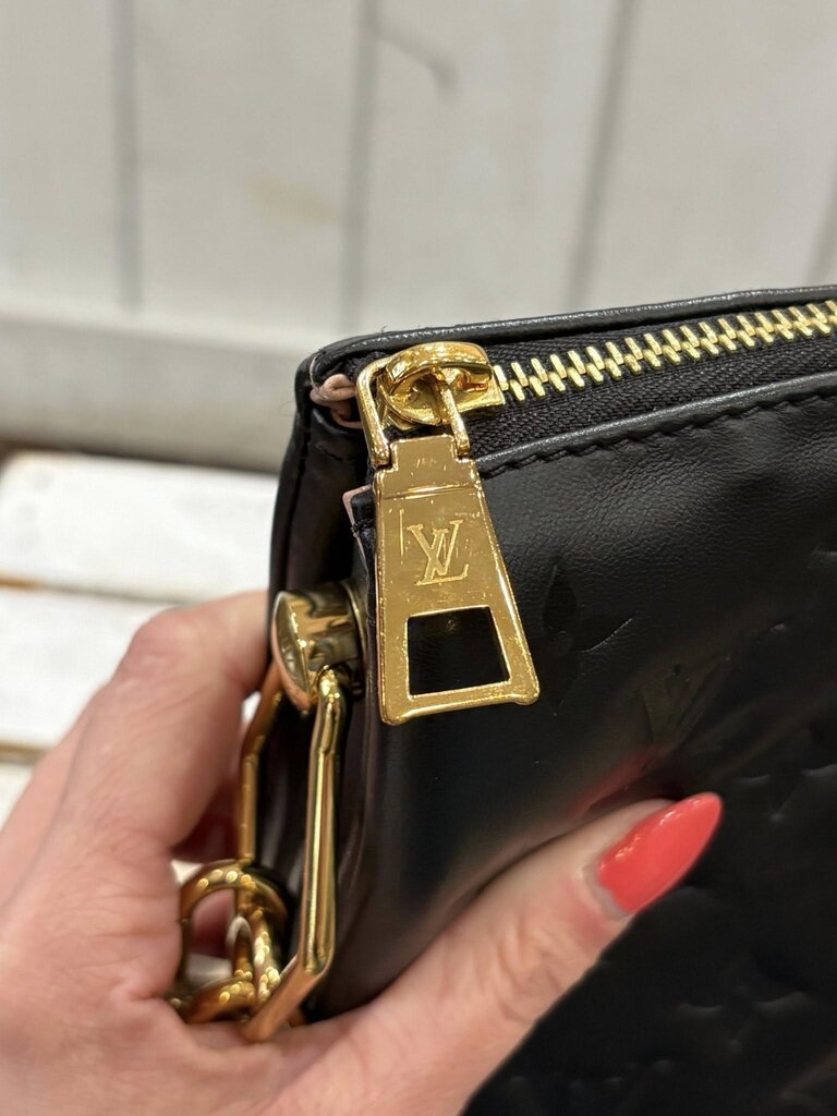 Louis Vuitton Coussin Crossbody PM