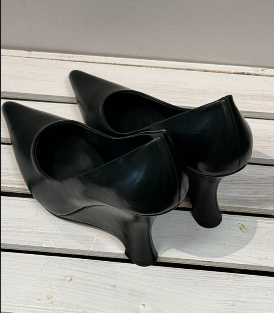 Jeffrey Campbell Intrigued Wedge Heels - Size 8