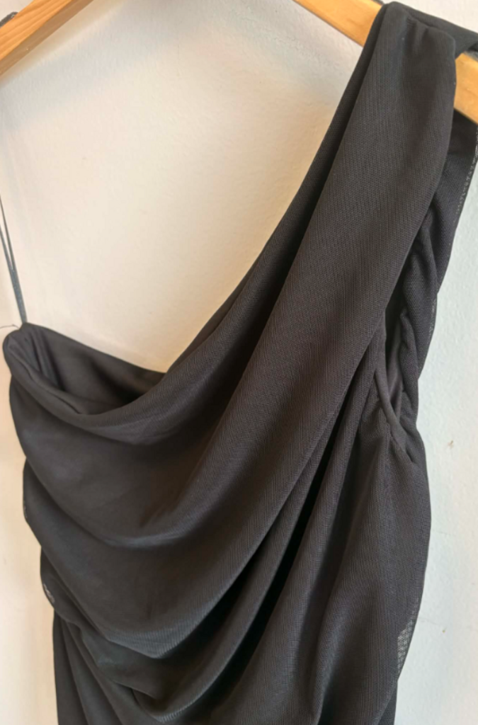 Love x Design NWT Dress - Size Large