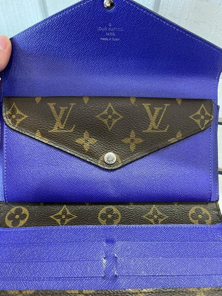Louis Vuitton Marie-Lou Wallet