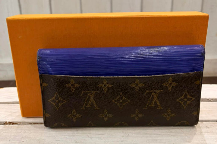 Louis Vuitton Marie-Lou Wallet