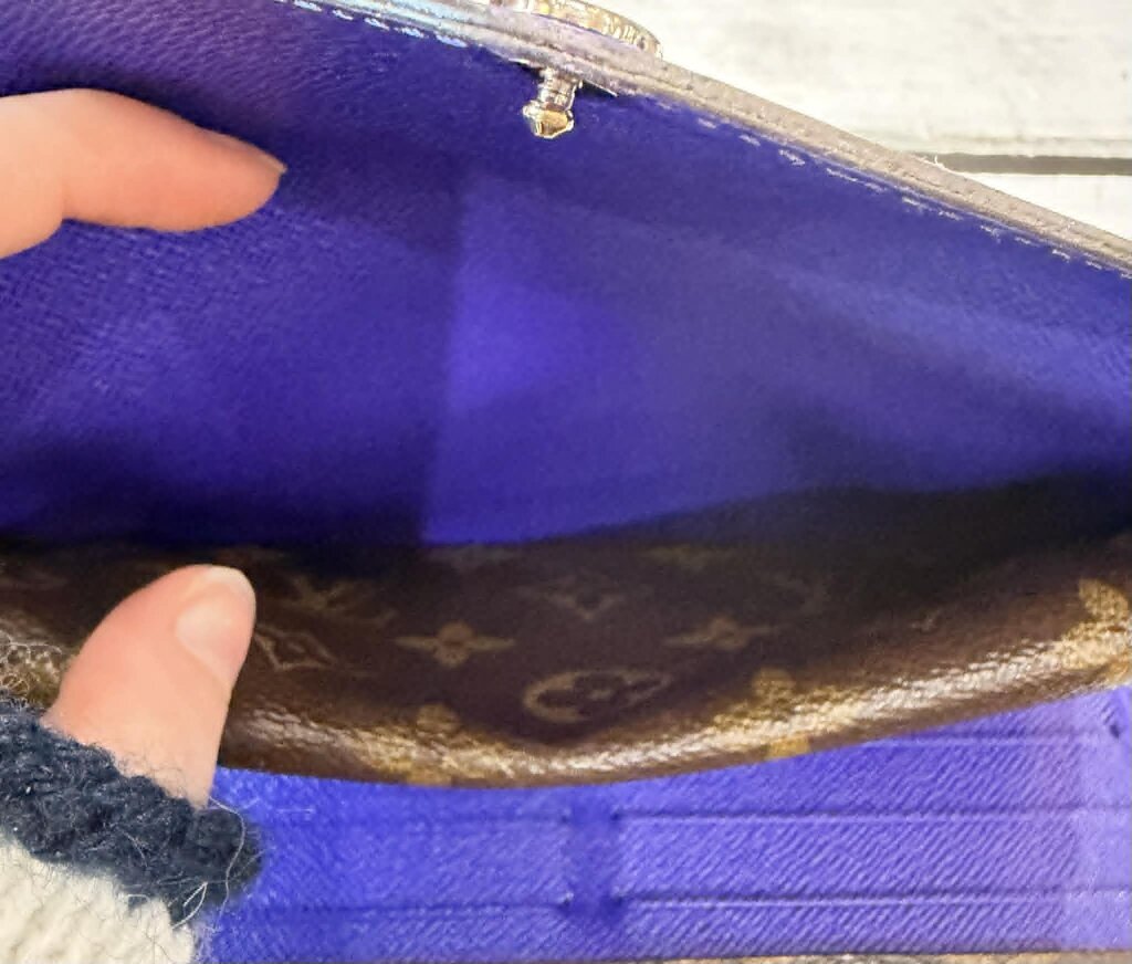 Louis Vuitton Marie-Lou Wallet