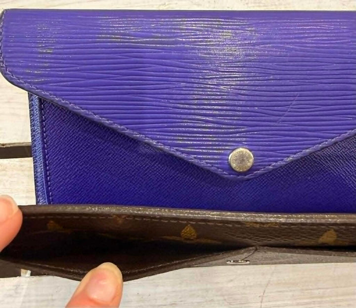 Louis Vuitton Marie-Lou Wallet