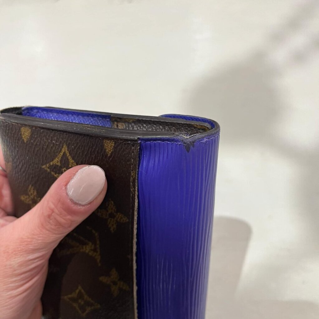 Louis Vuitton Marie-Lou Wallet