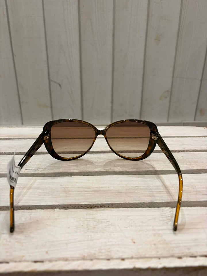 Gucci Tortoise Shell Rectangle Frame Sunglasses (w/ case)