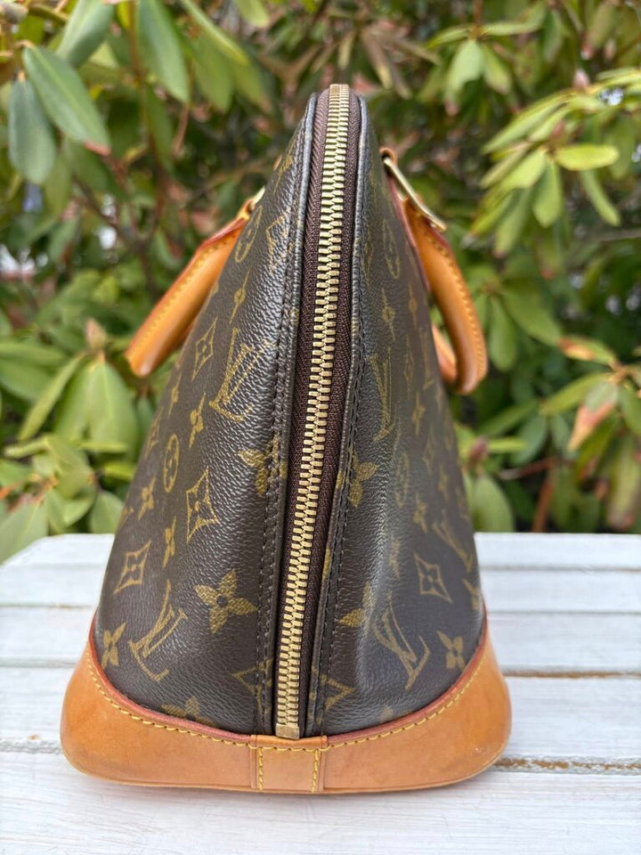 Louis Vuitton Monogram Alma PM