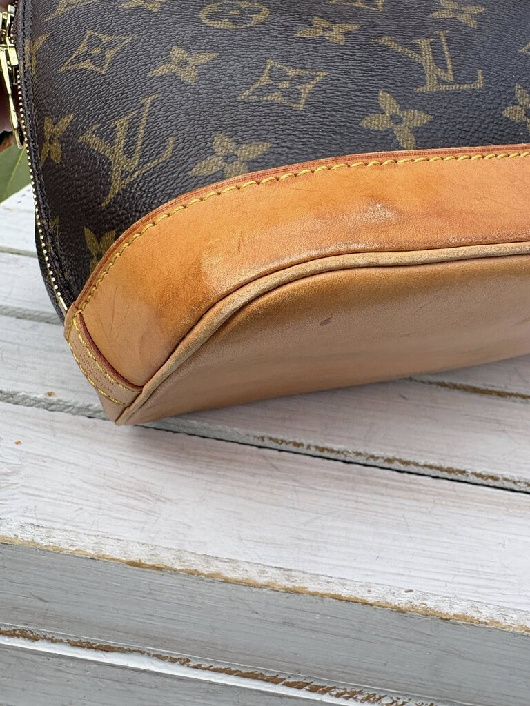 Louis Vuitton Monogram Alma PM