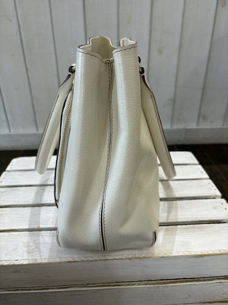 Kate Spade Pebble Grain Leather Shoulder Bag