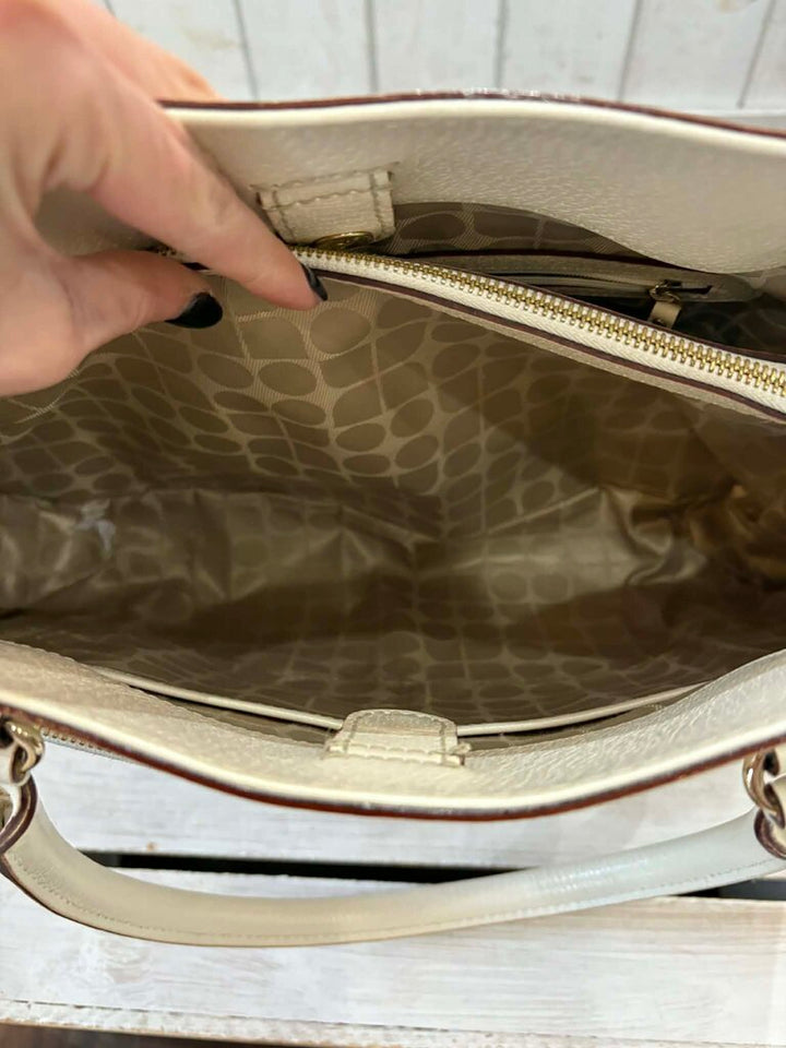 Kate Spade Pebble Grain Leather Shoulder Bag