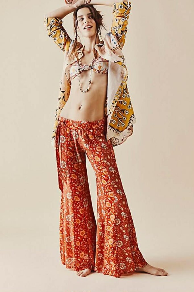 Free People Bali Sultry Boho Flare Pants in Rust - Size Small