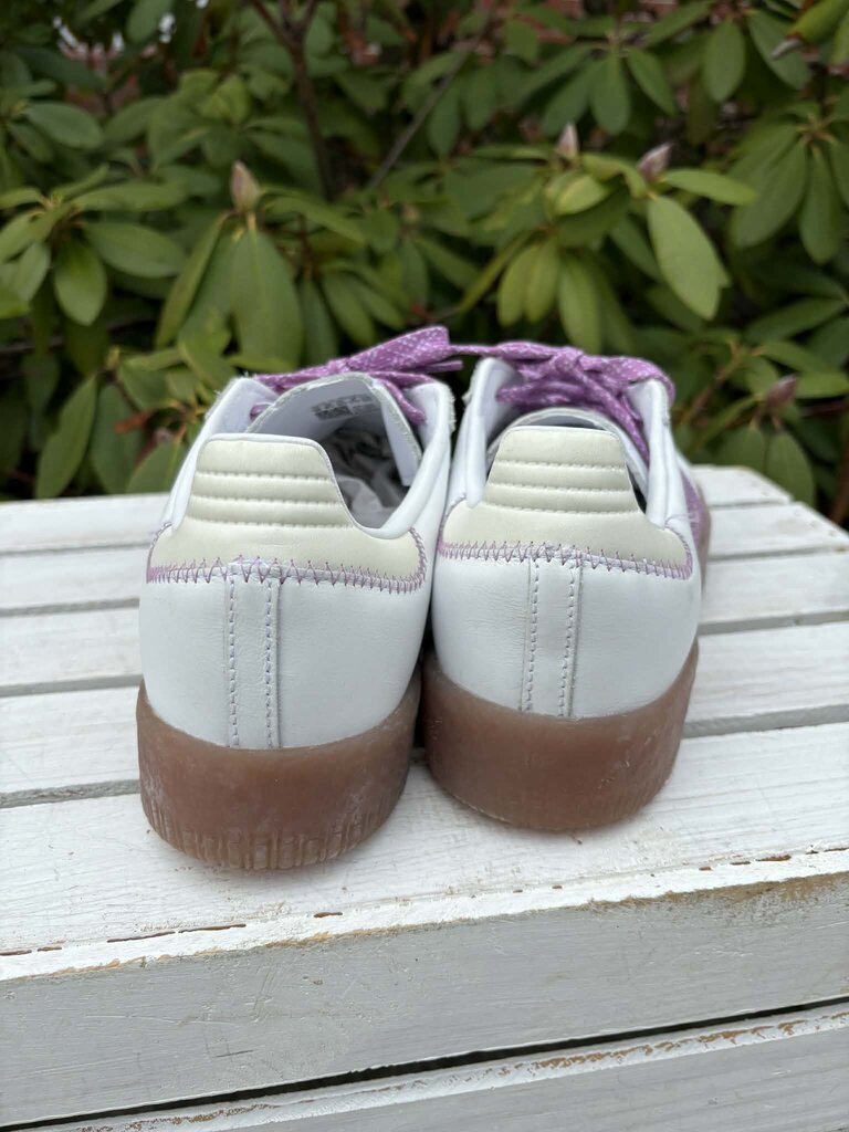 Adidas Sambae Sneakers in Preloved Purple - Size 10