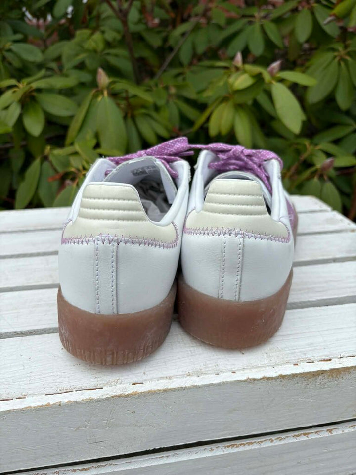 Adidas Sambae Sneakers in Preloved Purple - Size 10