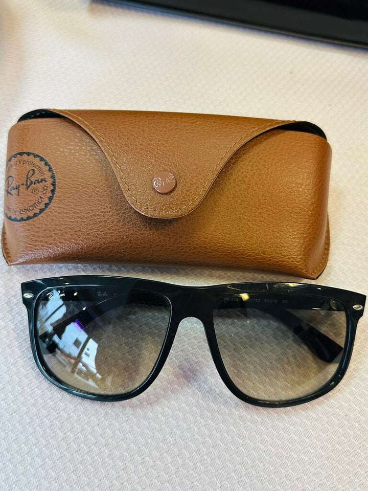 Rayban Boyfriend Sunnies w/ case
