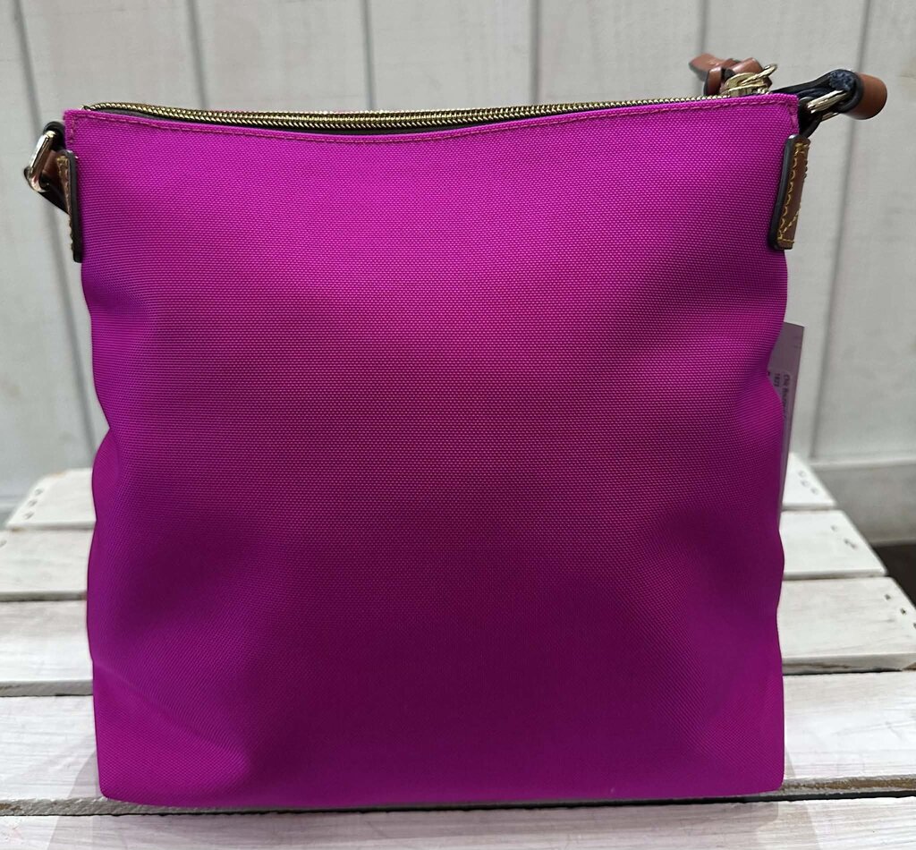 Dooney & Bourke NWT Nylon Crossbody in Fuchsia (Retails for $148)