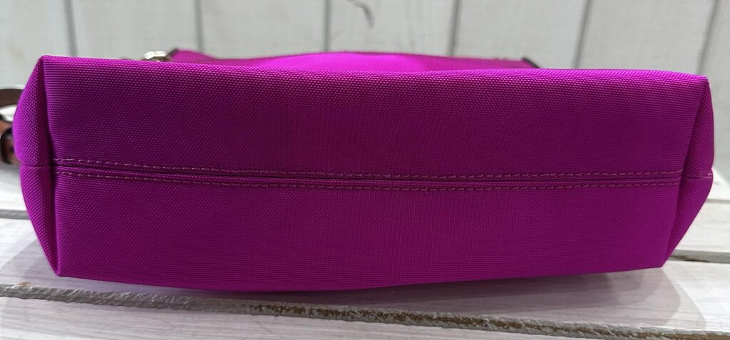 Dooney & Bourke NWT Nylon Crossbody in Fuchsia (Retails for $148)