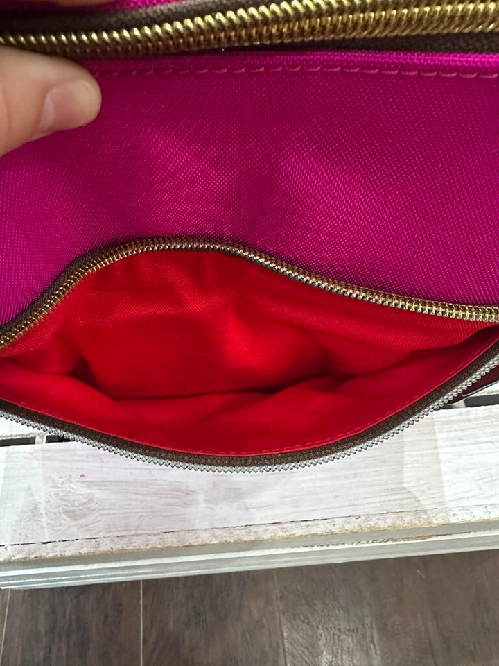Dooney & Bourke NWT Nylon Crossbody in Fuchsia (Retails for $148)