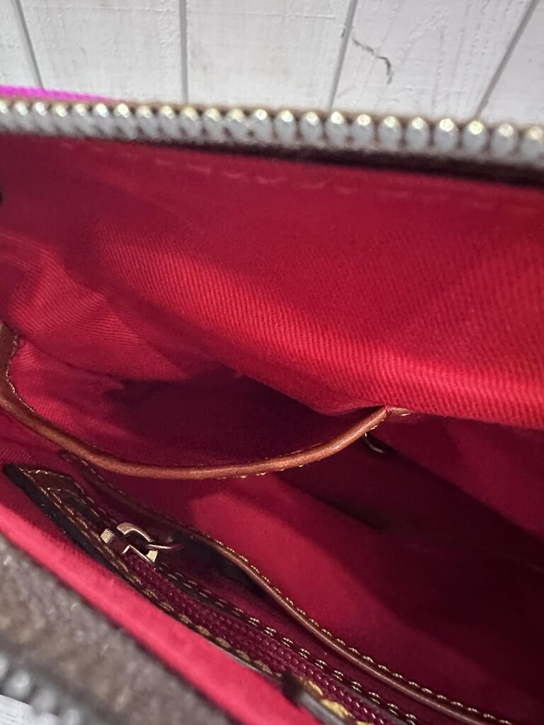 Dooney & Bourke NWT Nylon Crossbody in Fuchsia (Retails for $148)