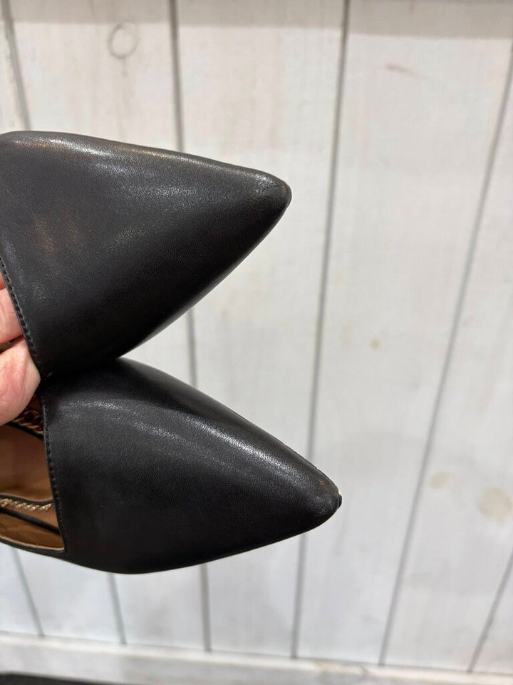 Belle & Bloom On The Go Leather Flats - Size 8 (Retails for $149)