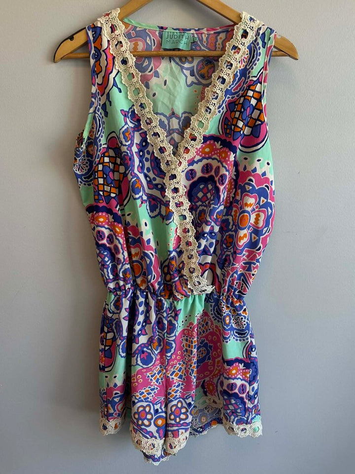 Judith March Floral Sleeveless Romper - Size Large