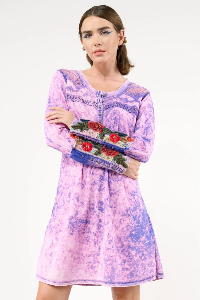 Aratta Silent Journey NWT Under The Moon Light Tunic - Size Small (Retails for $182)