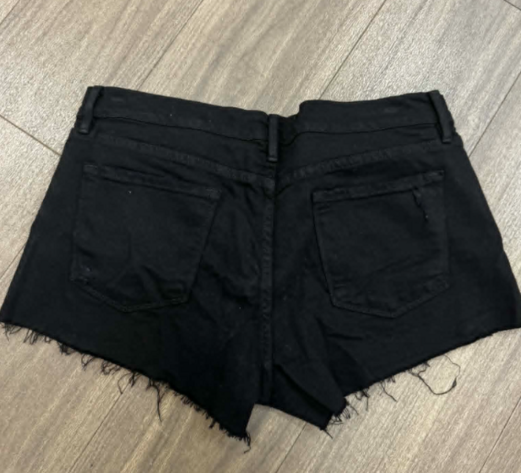 Frame NWT Le Cutoff Black Denim Shorts - Size 32