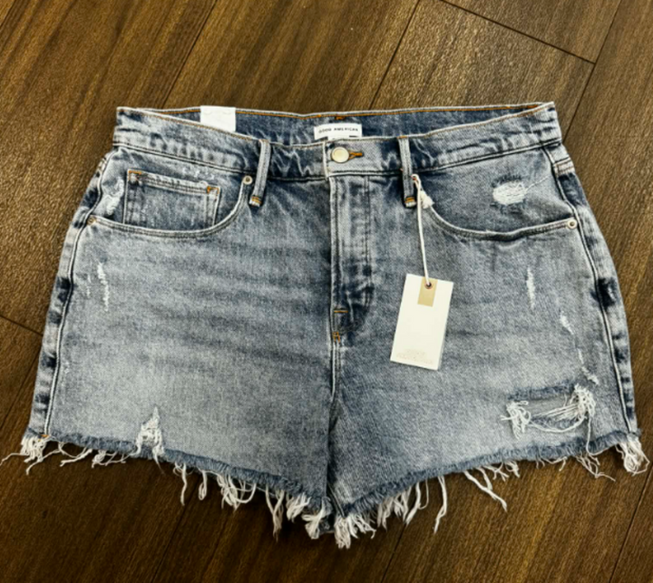 Good American NWT Denim Shorts - Size 29