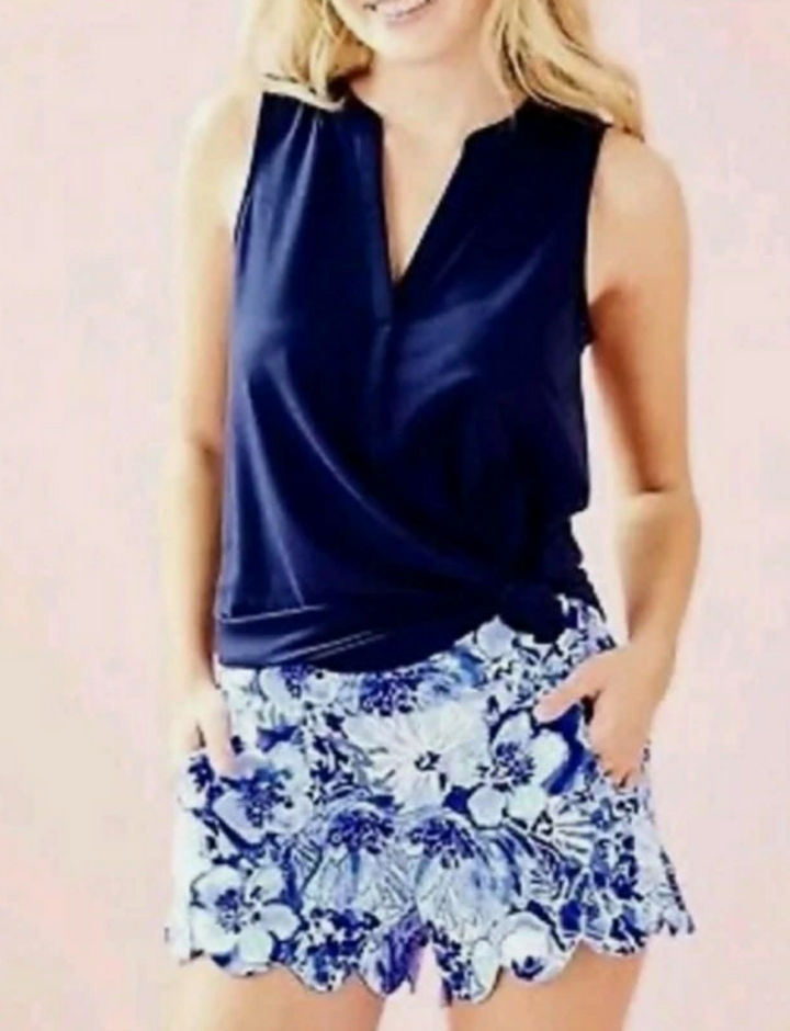 Lilly Pulitzer Dahlia Shorts In Catch And Keep Floral - Size Large