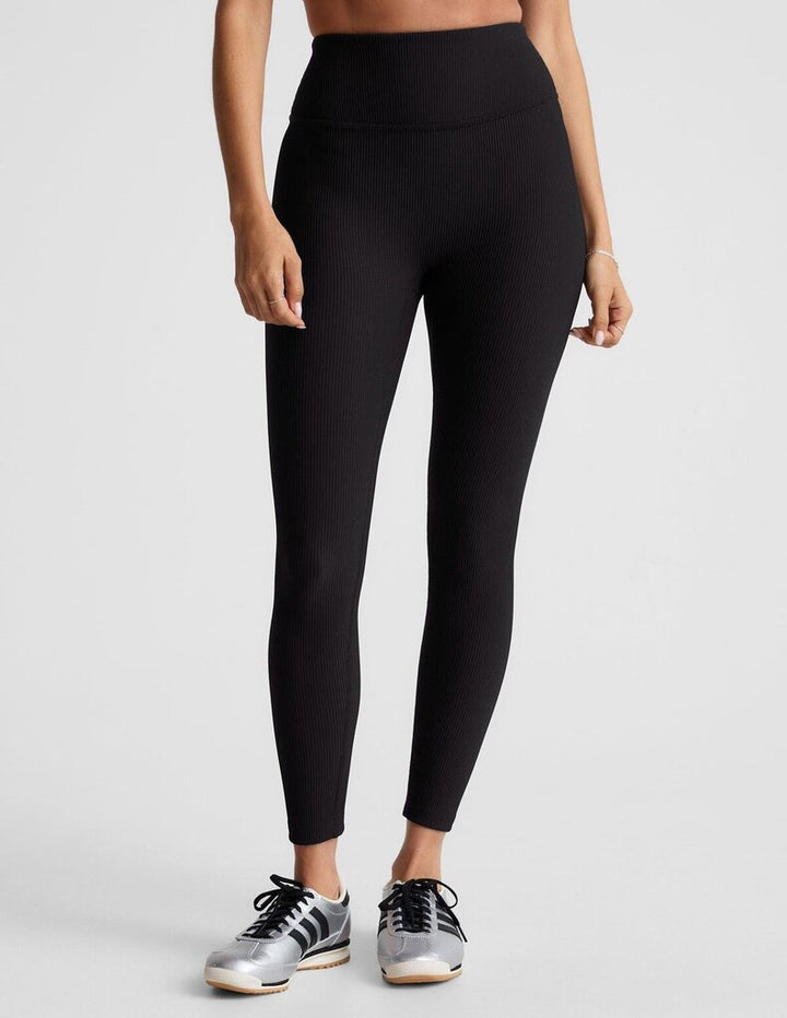 Beyond Yoga Impulse Ribbed Midi Leggings in Black Onyx - Size Small