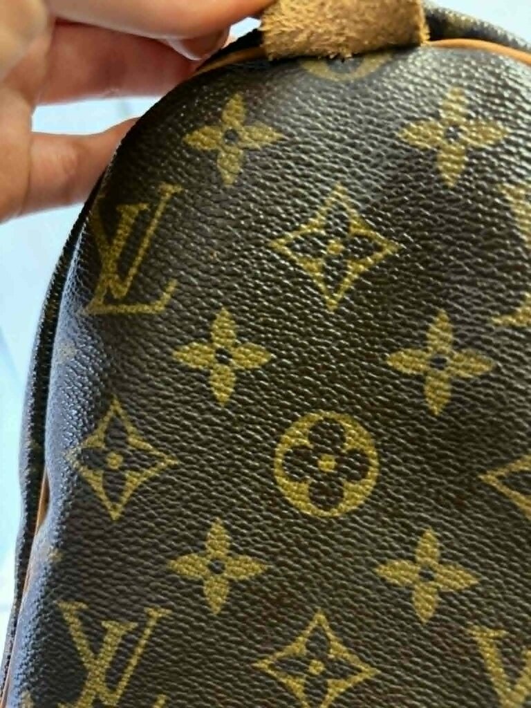 Louis Vuitton Monogram Speedy 25