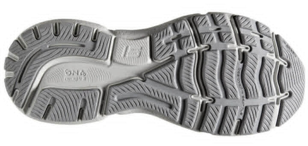 Brooks Green Silence Ghost 15 - Size 8.5 Wide