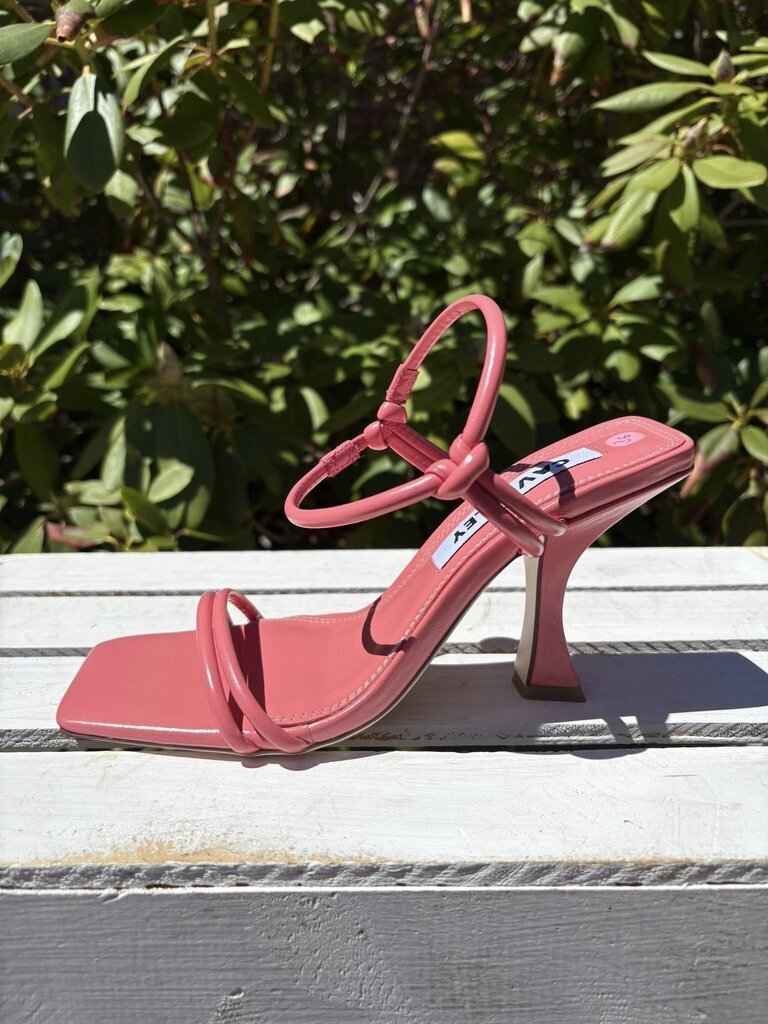 Caverley Kolt Heels - Size 36