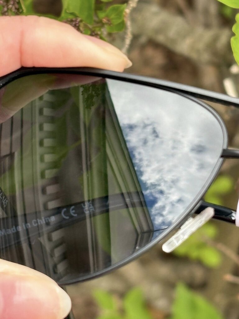 Quay High Key Aviator Sunglasses in Black/Smoke