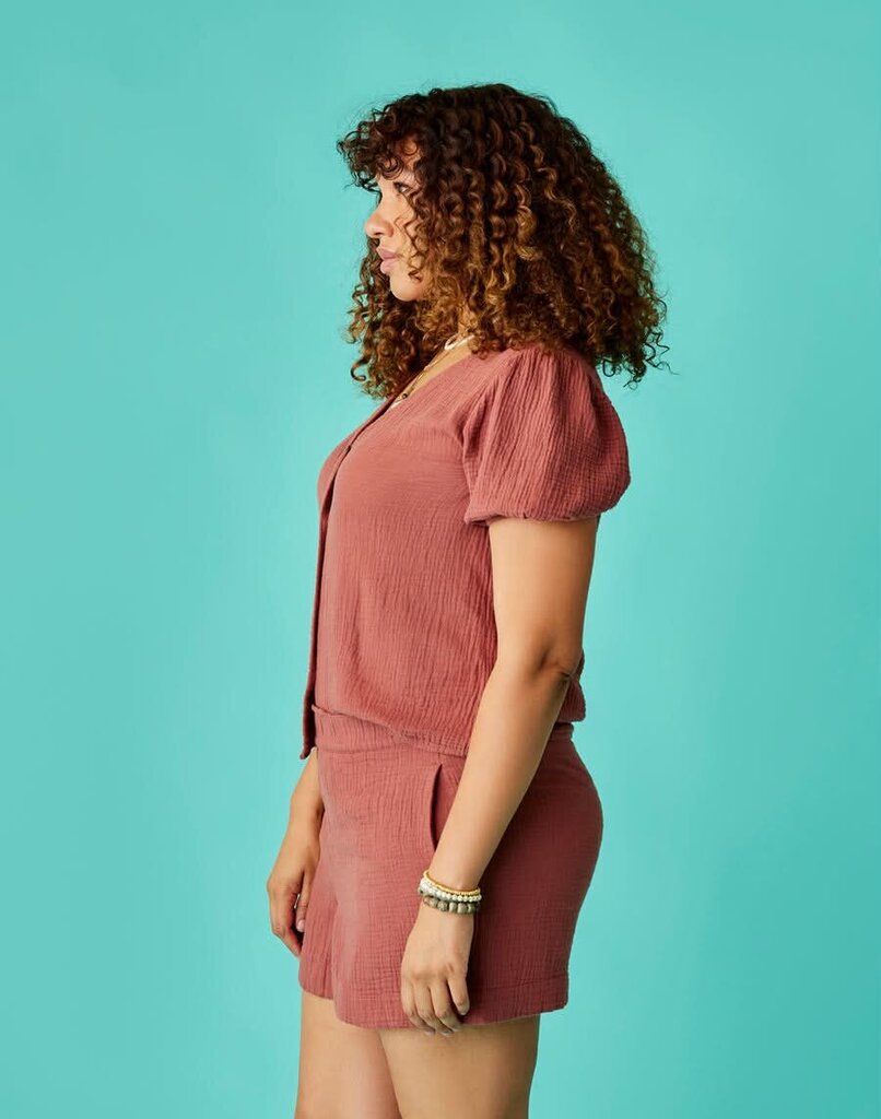 Carve Designs Milo Gauze Top in Penny - Size XS