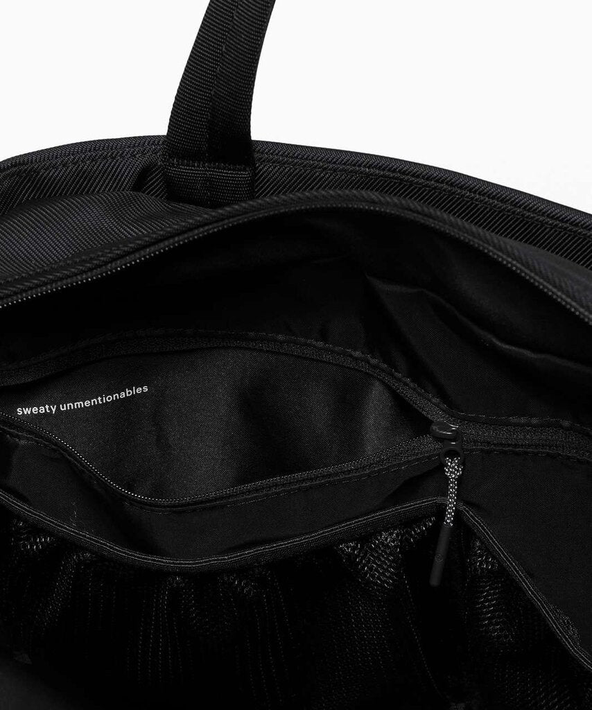 Lululemon Go Getter Bag 2.0 *25L (Retails for $158)