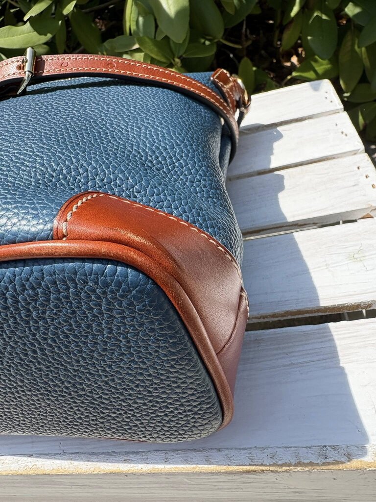 Dooney & Bourke Pebble Grain Crossbody
