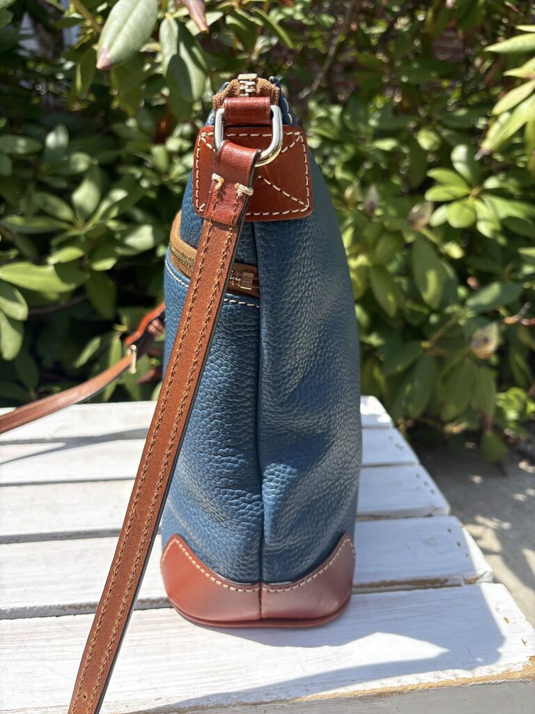 Dooney & Bourke Pebble Grain Crossbody