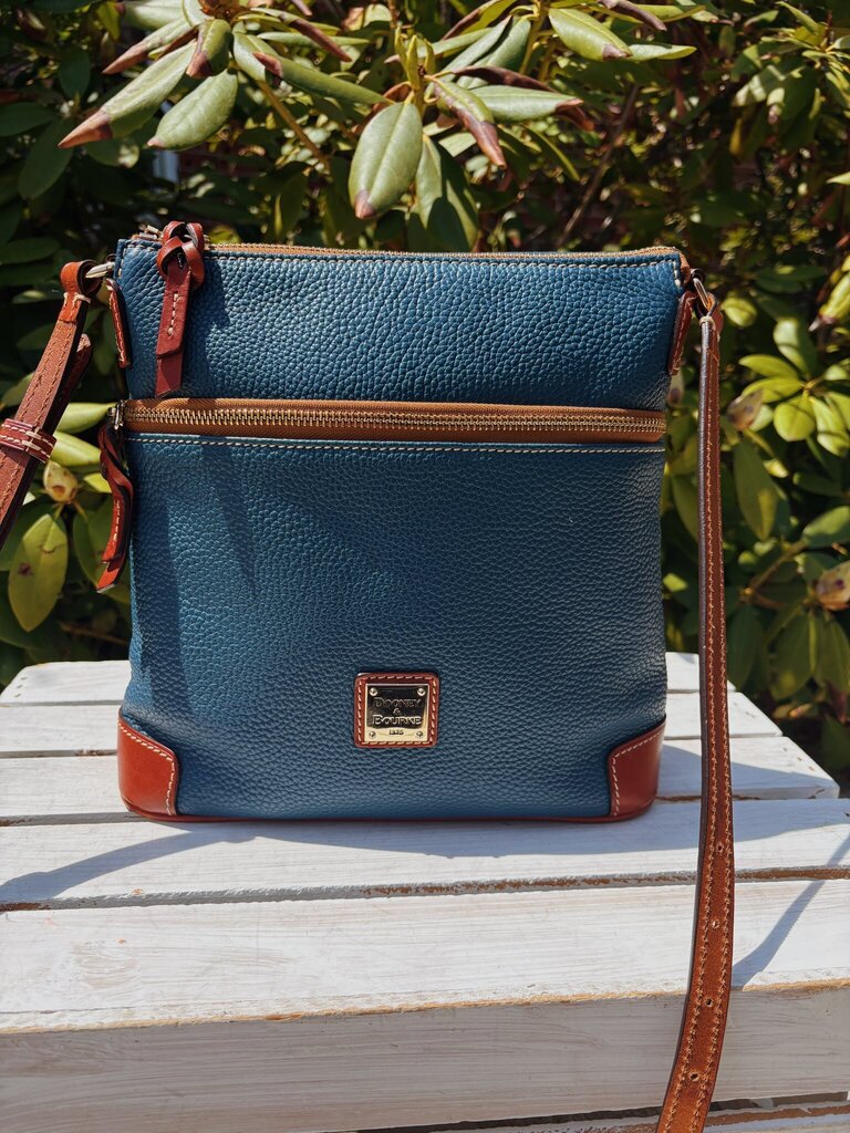Dooney & Bourke Pebble Grain Crossbody