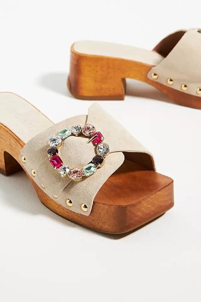 Vicenza Wooden Mule Heels - Size 9 (Retails for $140)